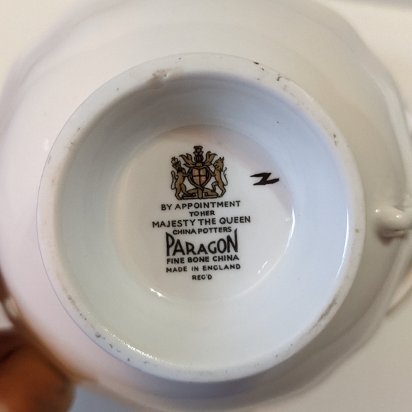 PARAGON Boy Scouts fine china tea cup and saucer set green and gold trim - Picture 8 of 8